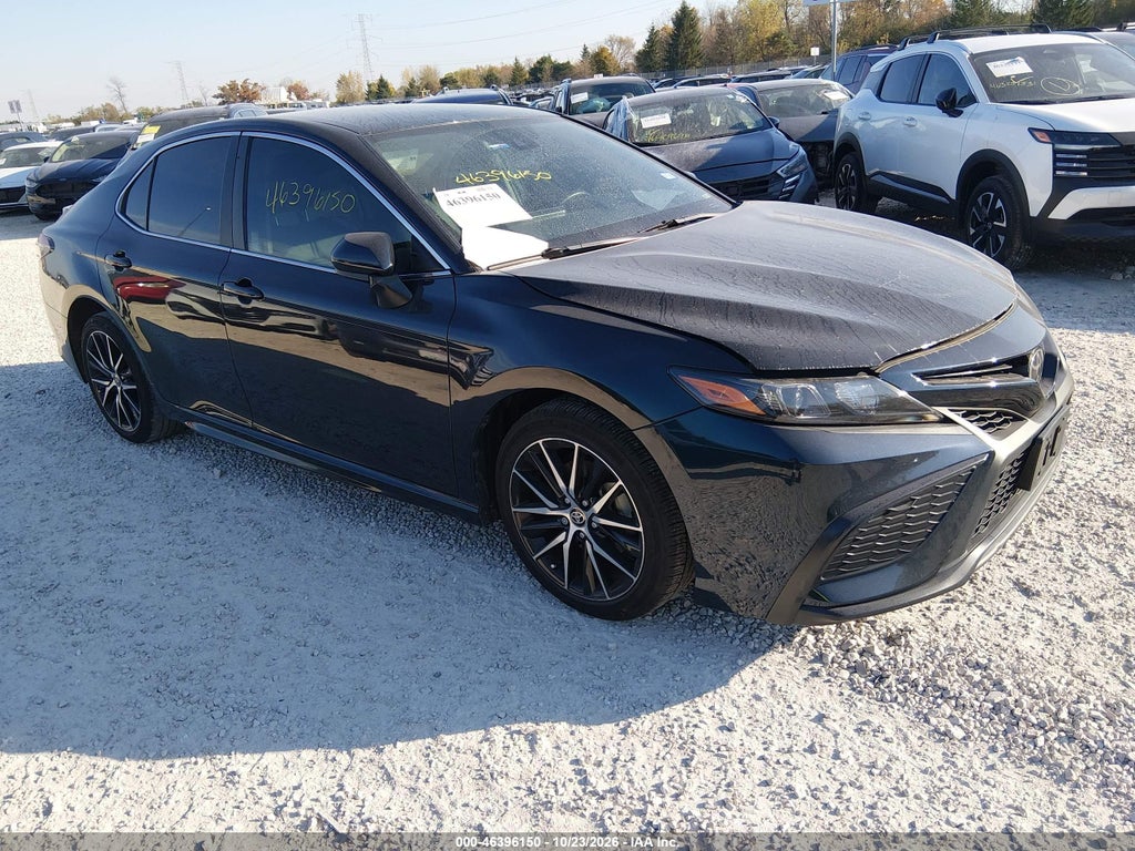TOYOTA CAMRY 2021