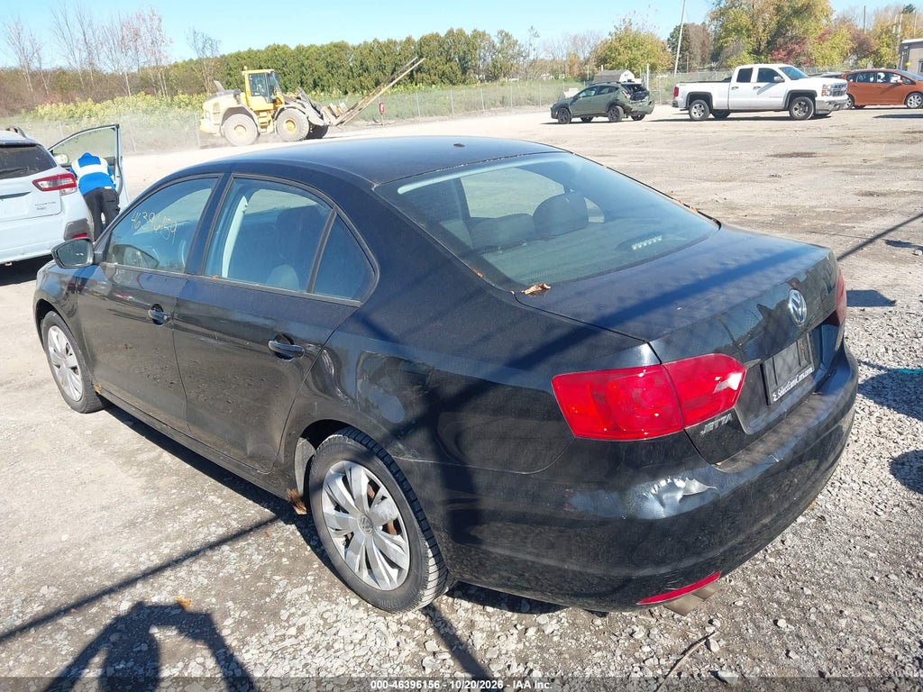2013 Volkswagen Jetta 2.0L S photo 3