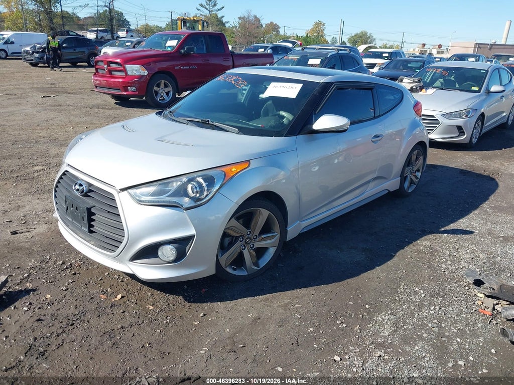 2013 Hyundai Veloster Turbo W/Blue photo 2