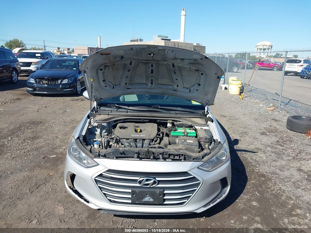 2017 Hyundai Elantra SE photo 10