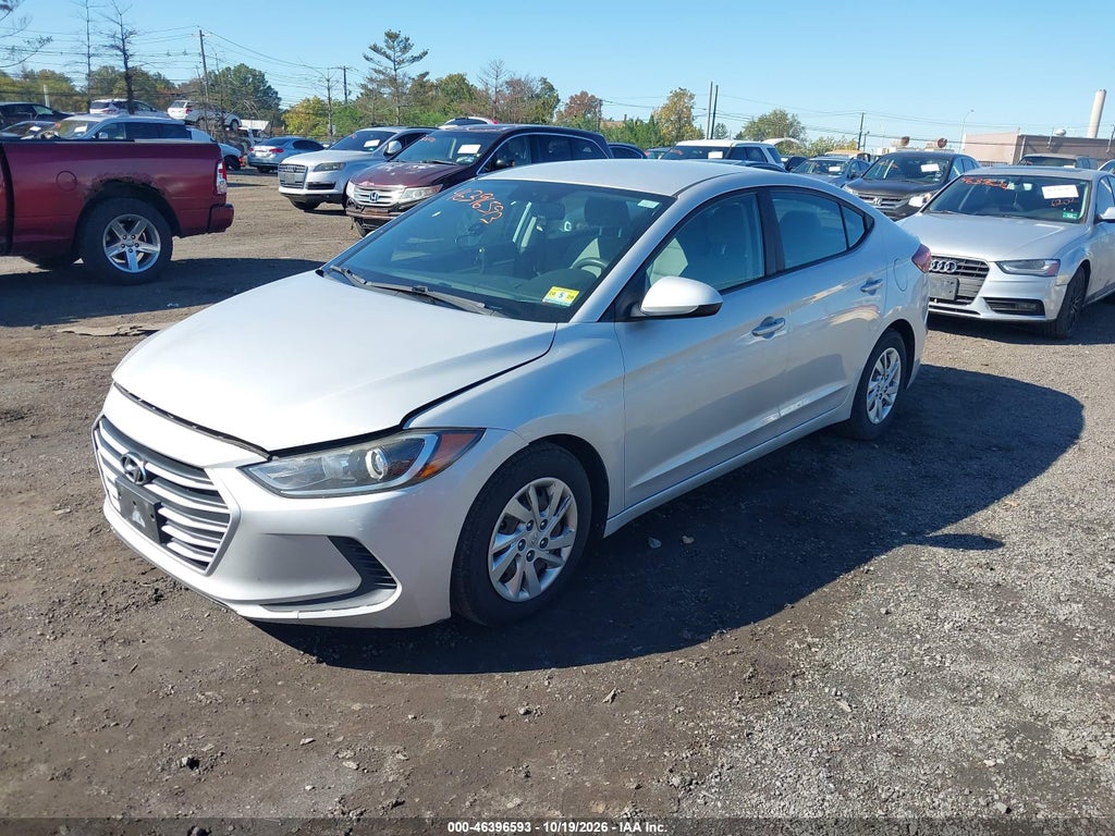 2017 Hyundai Elantra SE photo 2