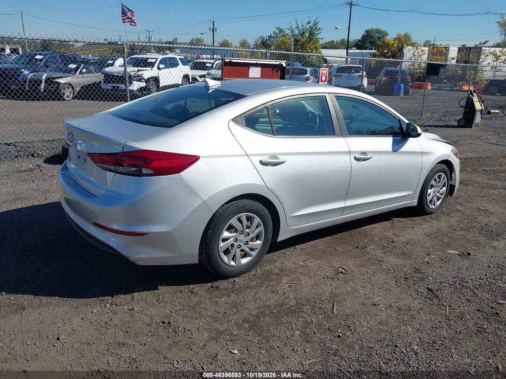 2017 Hyundai Elantra SE photo 4