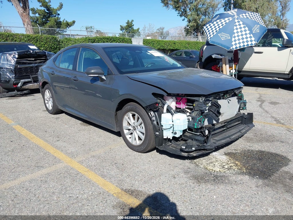 TOYOTA CAMRY 2026