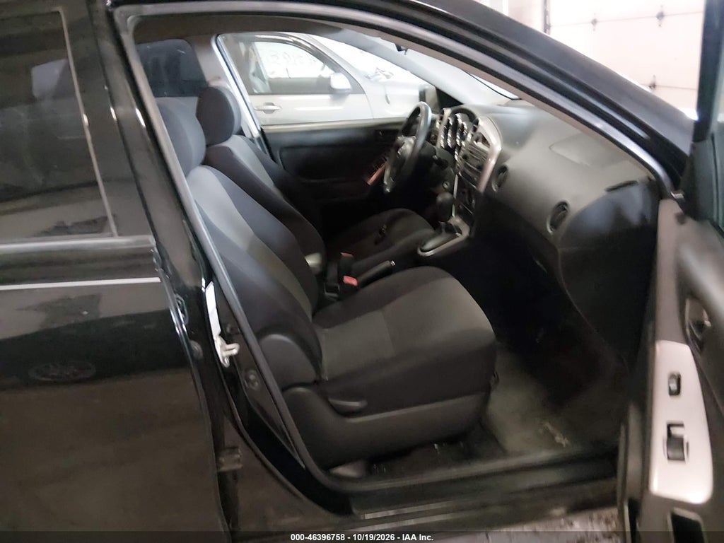 2006 Toyota Matrix photo 5