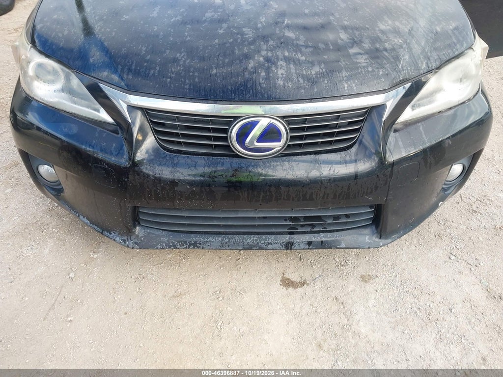 2013 Lexus CT 200H photo 6