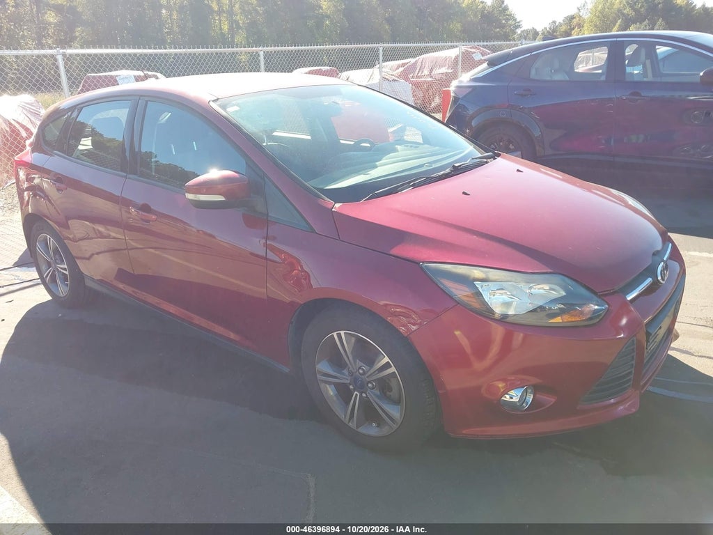2014 Ford Focus SE photo 1