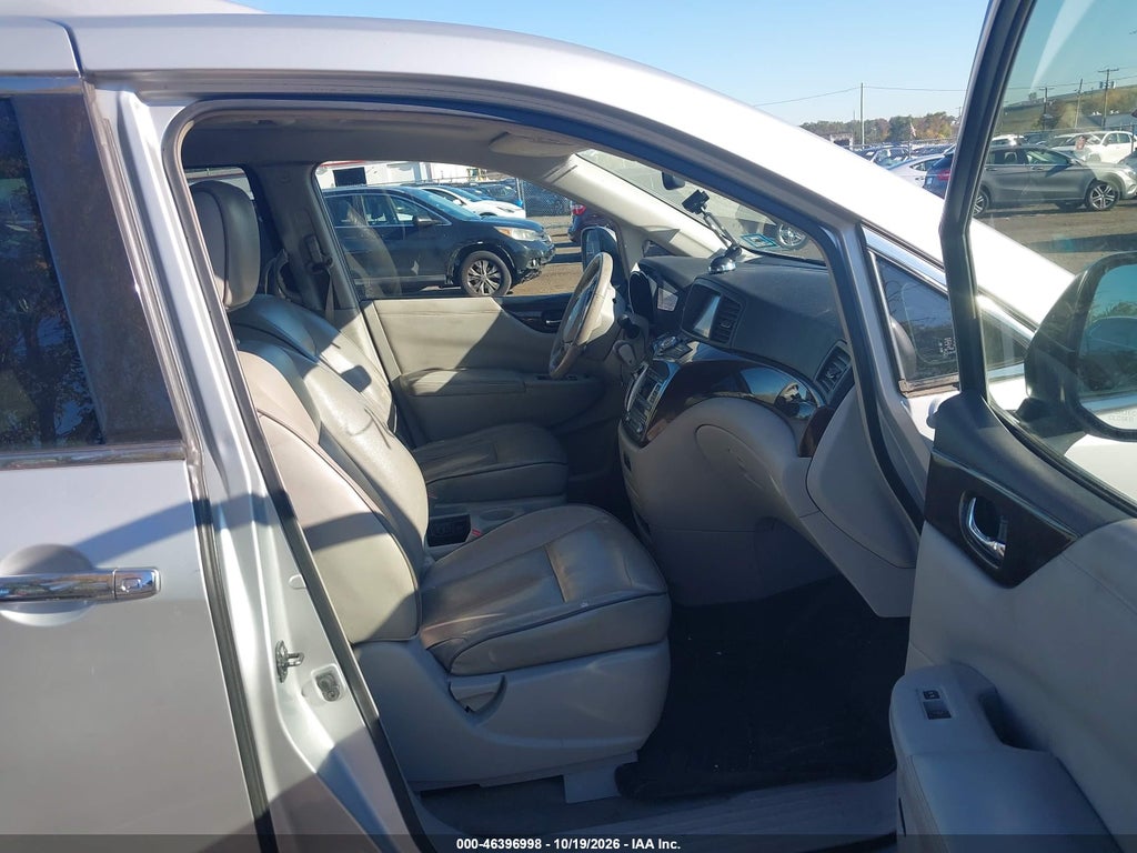 2014 Nissan Quest SL photo 5