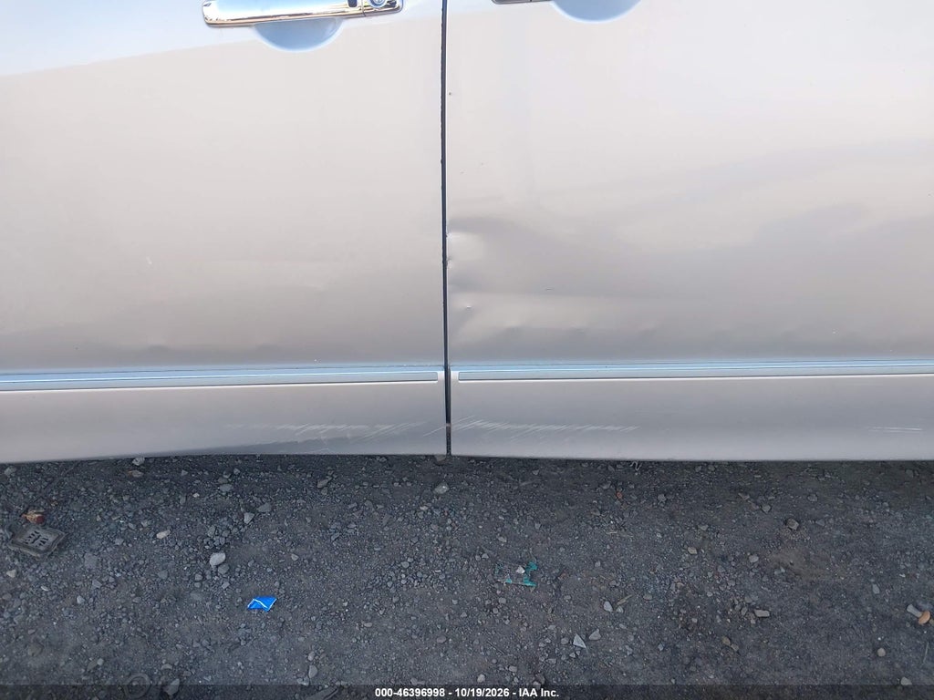 2014 Nissan Quest SL photo 6