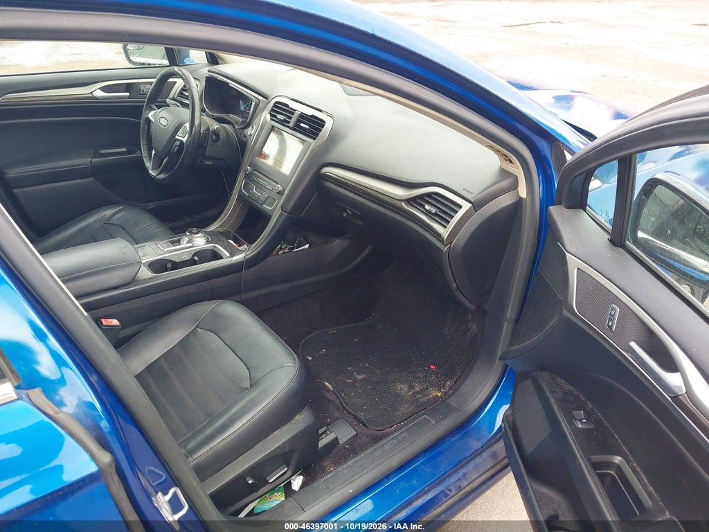 2017 Ford Fusion SE photo 5
