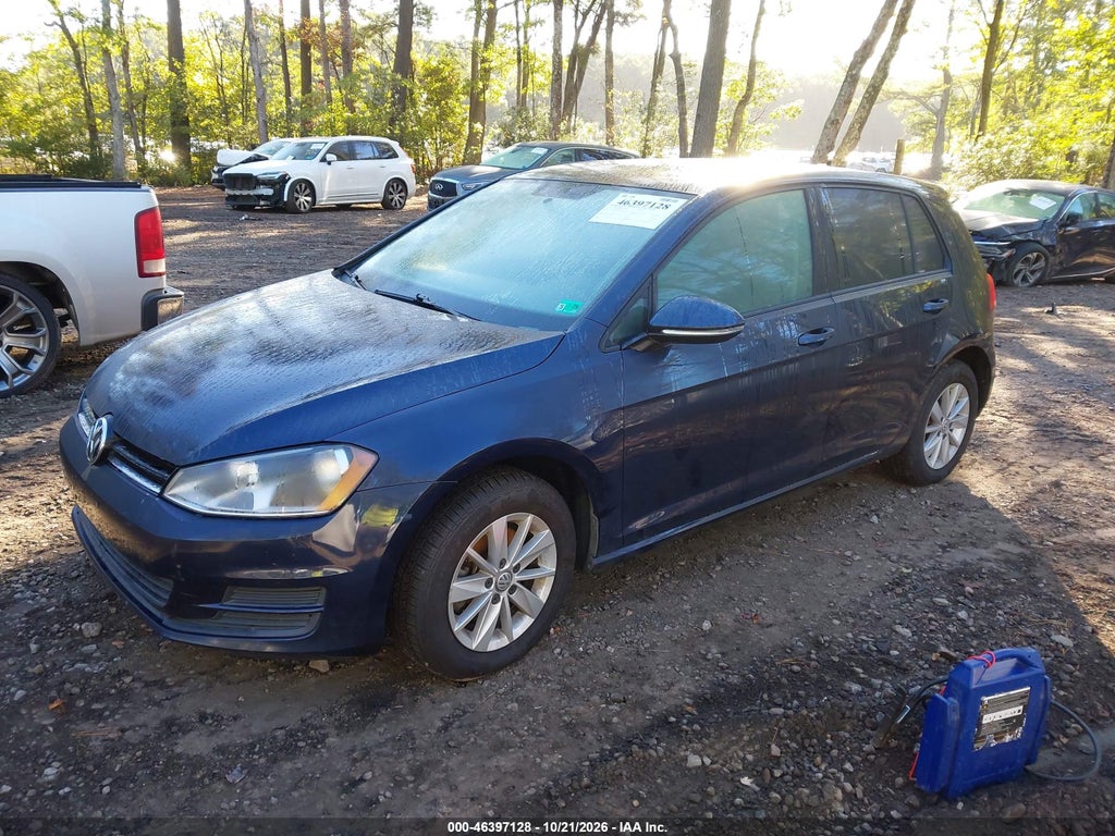 2016 Volkswagen Golf TSI S 4-Door photo 2