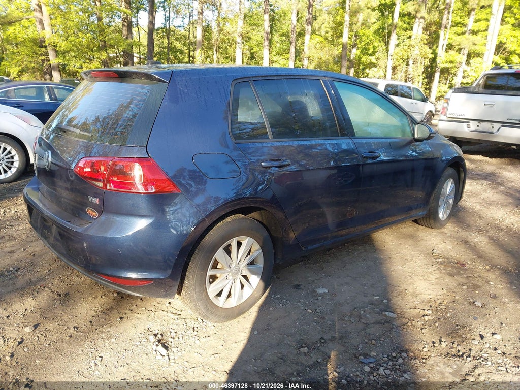 2016 Volkswagen Golf TSI S 4-Door photo 4