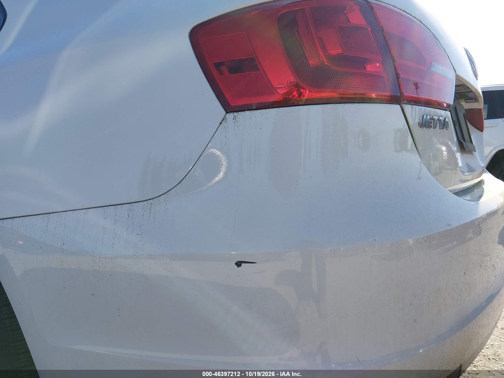 2013 Volkswagen Jetta 2.0L TDI photo 6