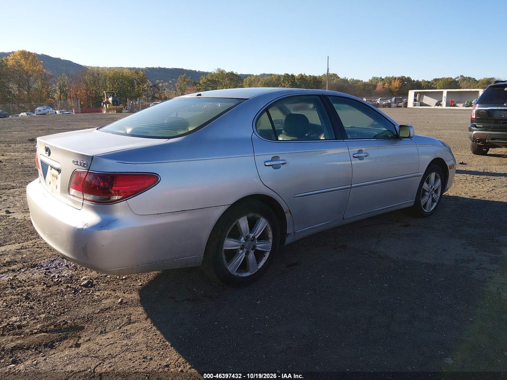 2005 Lexus ES 330 photo 4