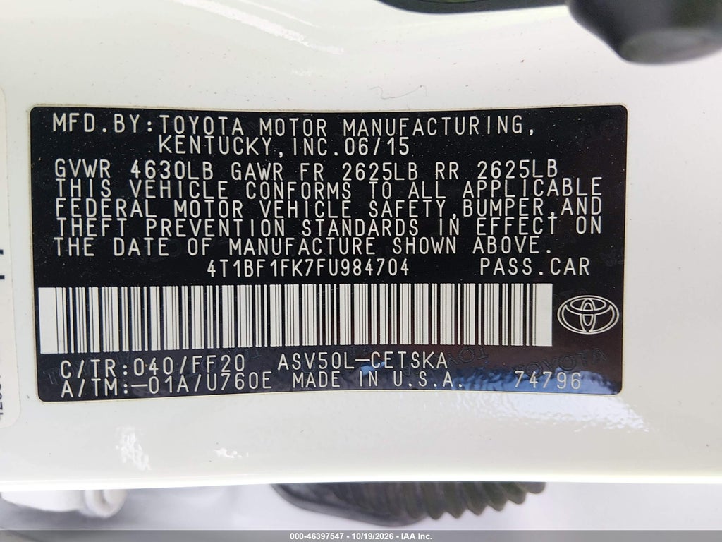 2015 Toyota Camry SE photo 9