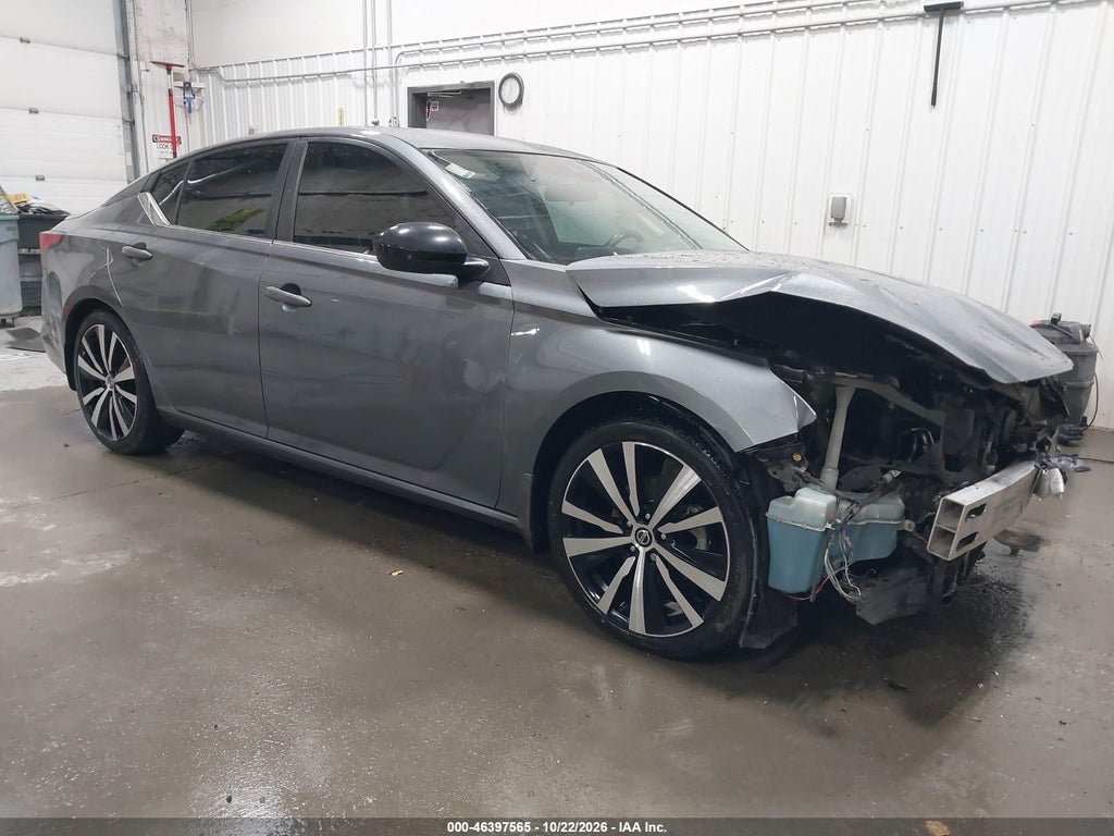 NISSAN ALTIMA 2020