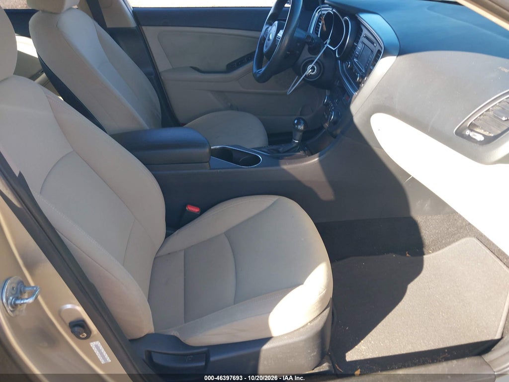 2015 Kia Optima LX photo 5