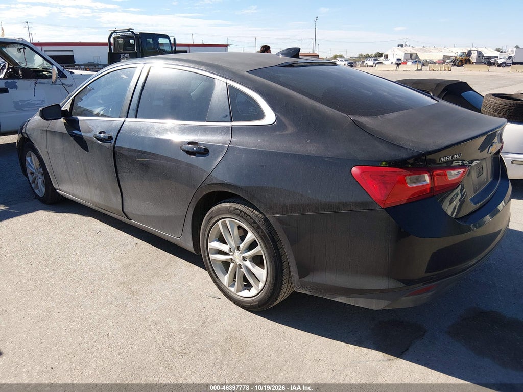 2016 Chevrolet Malibu 1LT photo 3