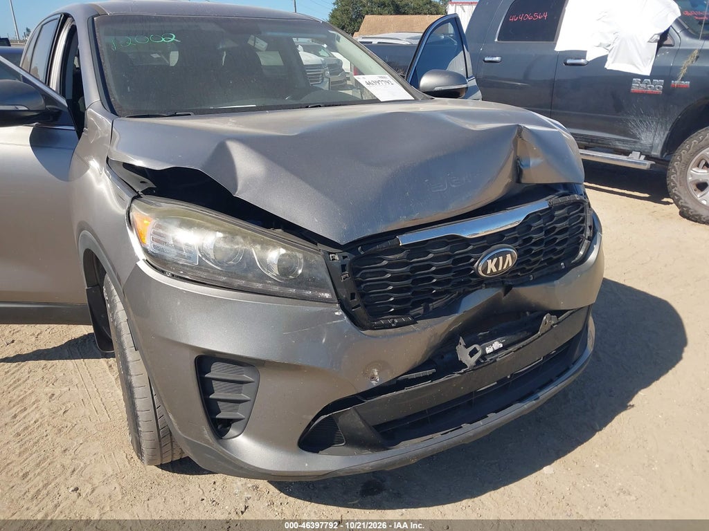 2019 Kia Sorento 3.3L LX photo 6