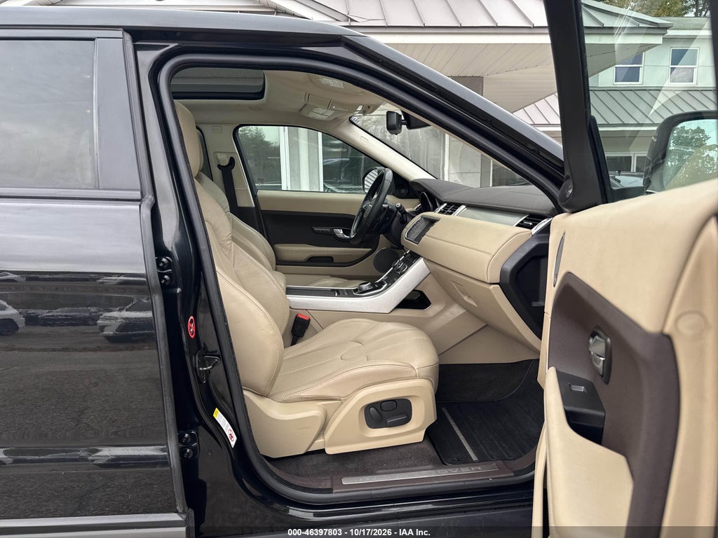 2015 Land Rover Range Rover Evoque Pure photo 5