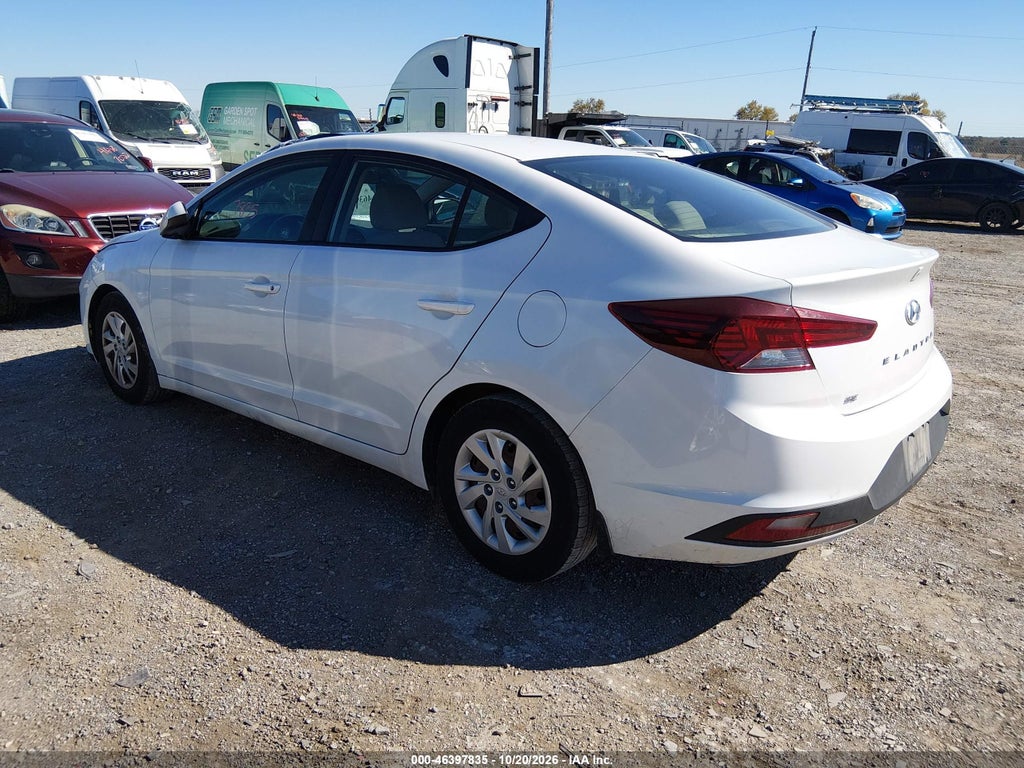2020 Hyundai Elantra SE photo 3