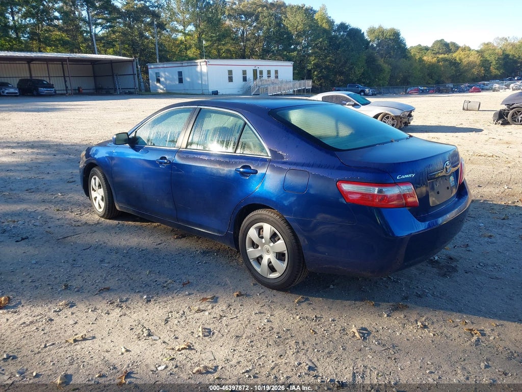 2009 Toyota Camry photo 3