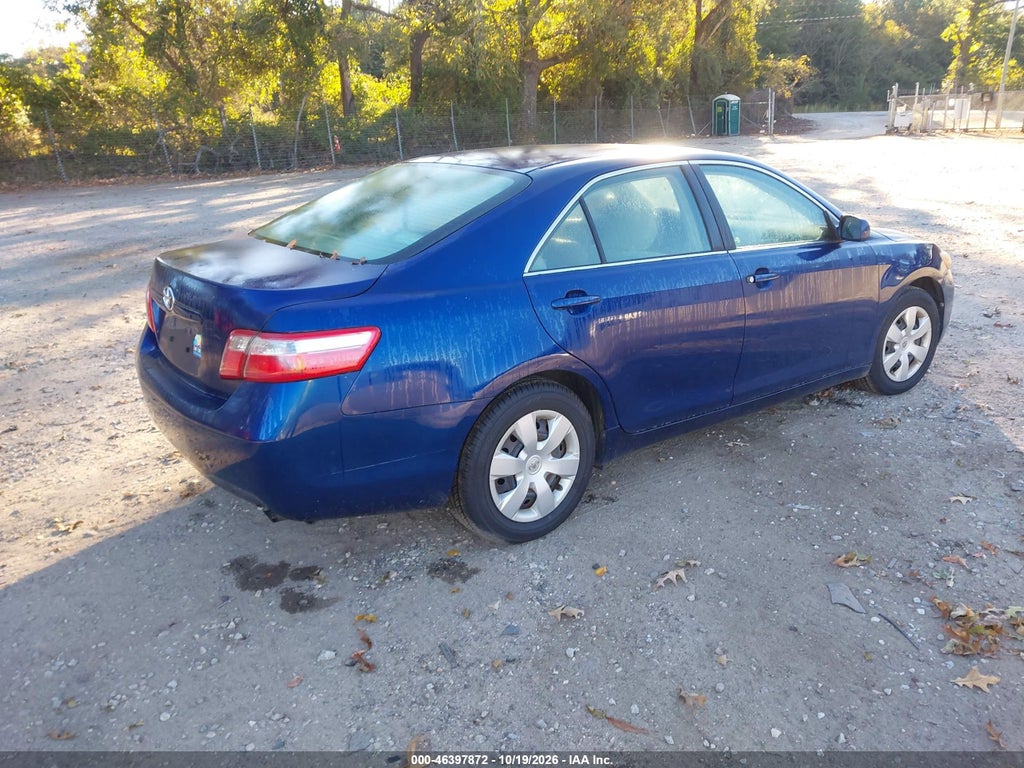 2009 Toyota Camry photo 4