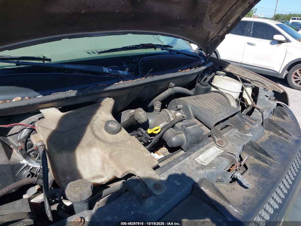 2003 Chevrolet Express photo 10