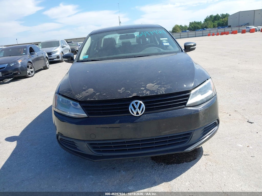 2014 Volkswagen Jetta 1.8T SE photo 6