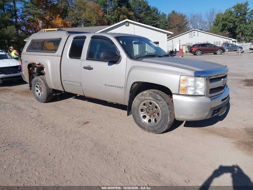2009 Chevrolet Silverado 1500 LT photo 1