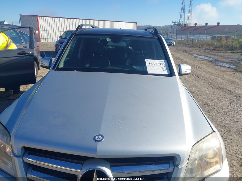 2011 Mercedes-Benz GLK 350 4MATIC photo 10