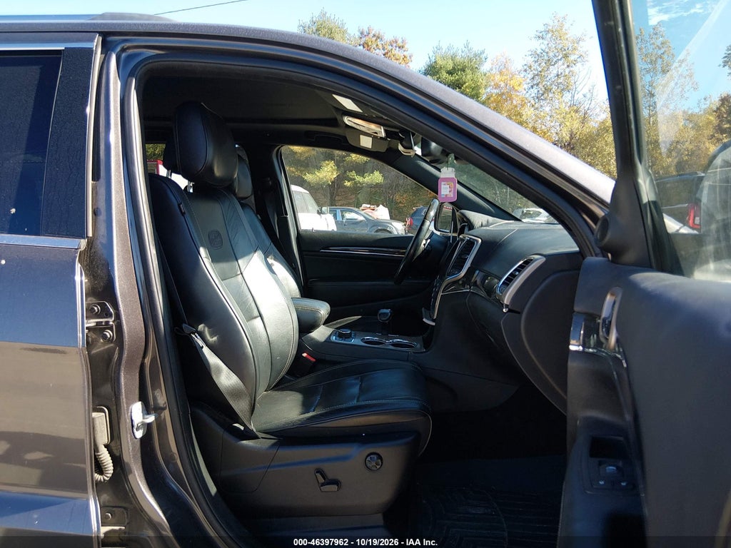 2014 Jeep Grand Cherokee Overland photo 5