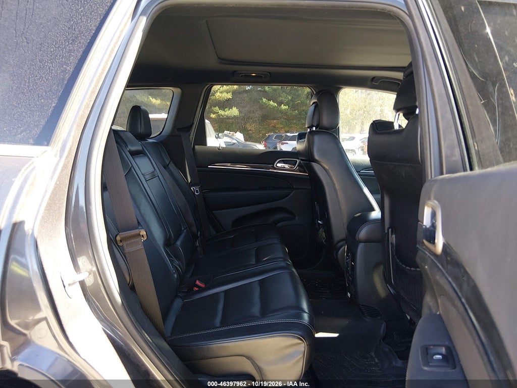 2014 Jeep Grand Cherokee Overland photo 8