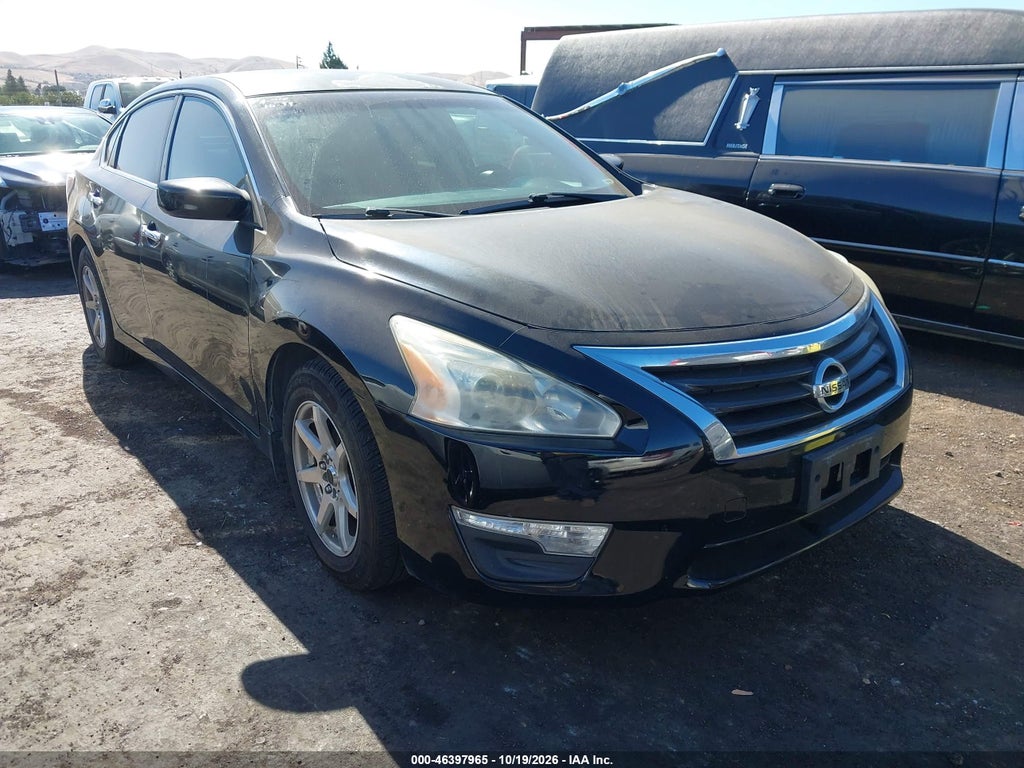 2015 Nissan Altima 2.5 S photo 1