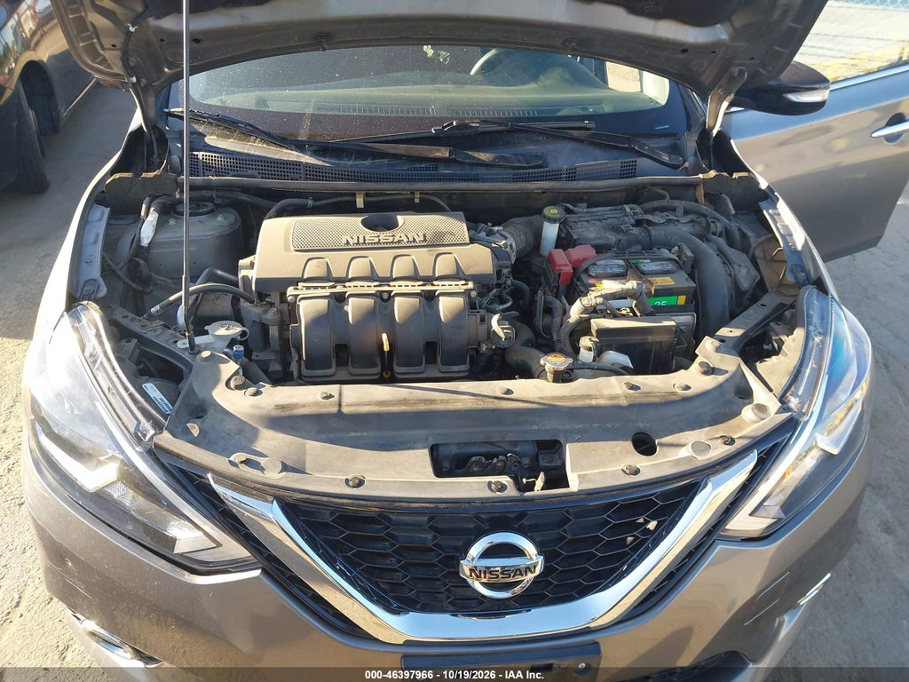 2017 Nissan Sentra SR photo 10
