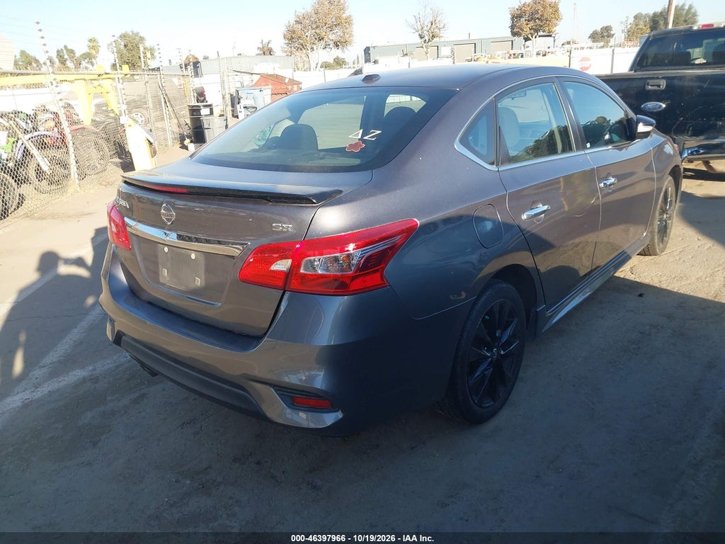 2017 Nissan Sentra SR photo 4