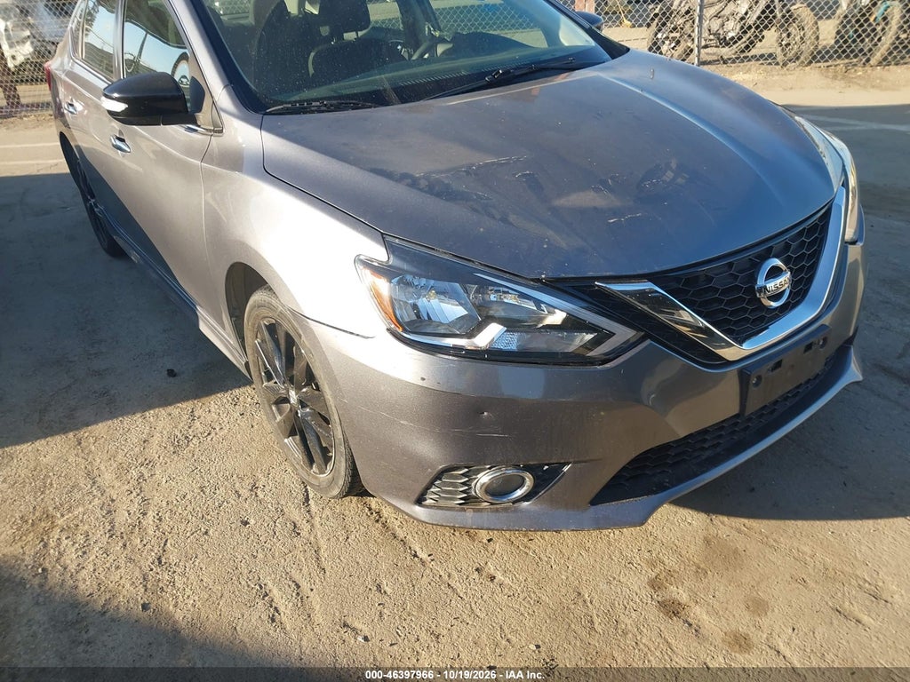 2017 Nissan Sentra SR photo 6