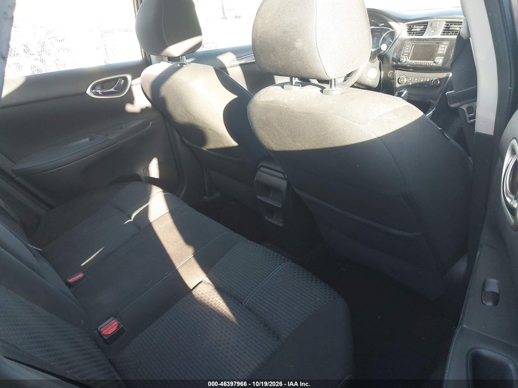2017 Nissan Sentra SR photo 8