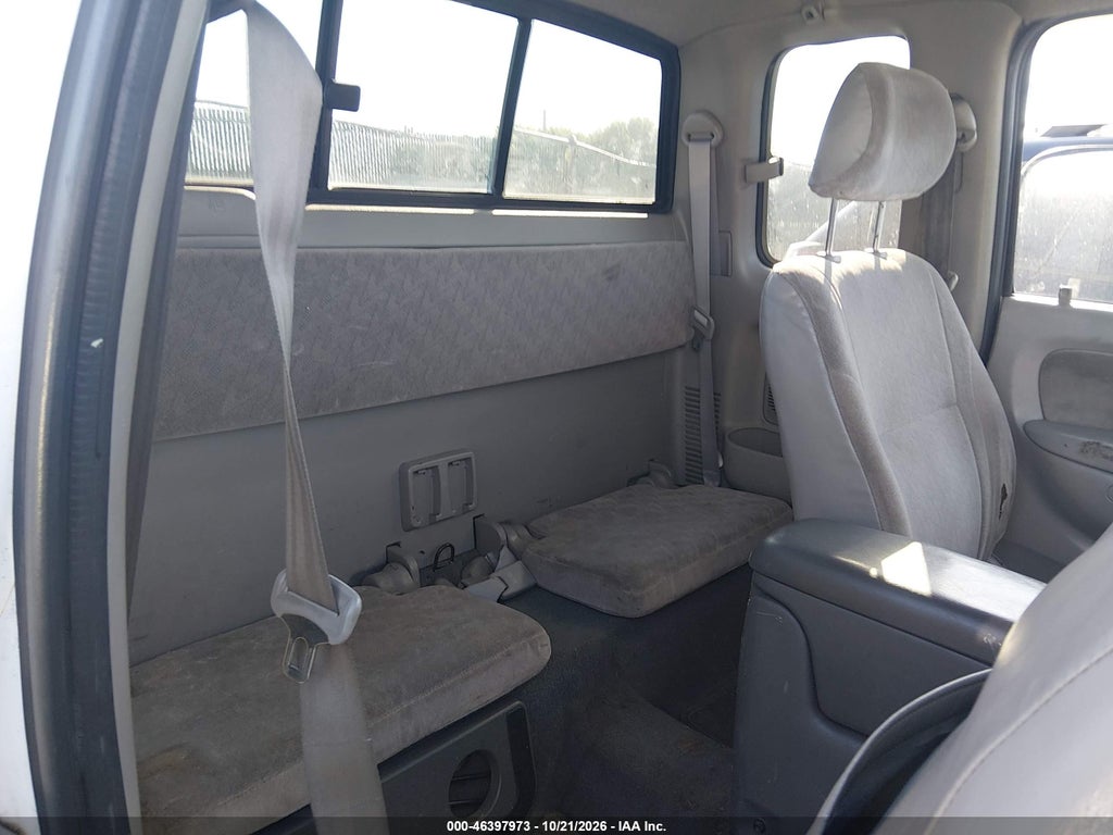 2003 Toyota Tacoma Base V6 photo 8