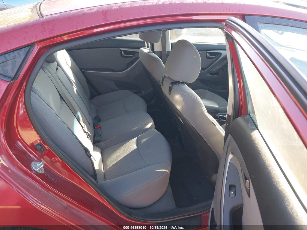 2015 Hyundai Elantra SE photo 8