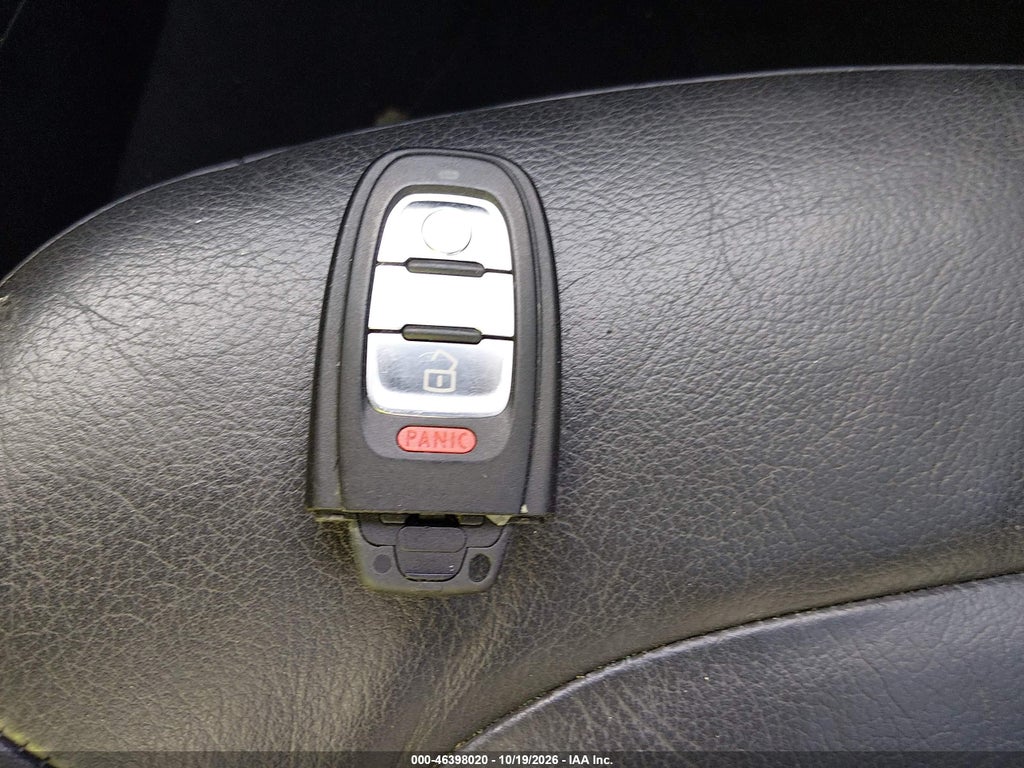 2013 Audi A4 2.0T Premium photo 11