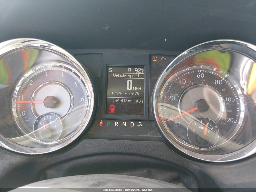 2015 Chrysler Town & Country Touring photo 7