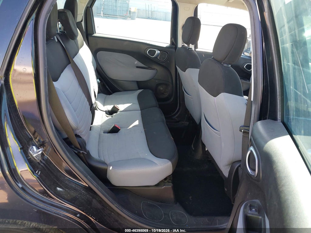 2014 Fiat 500L Easy photo 8