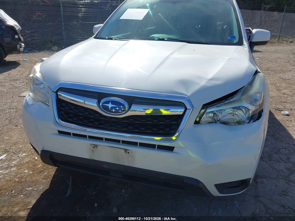 2016 Subaru Forester 2.5I Premium photo 6