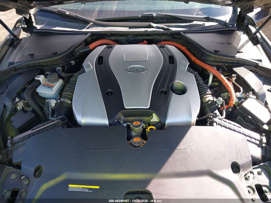 2014 Infiniti Q50 Hybrid Premium photo 10