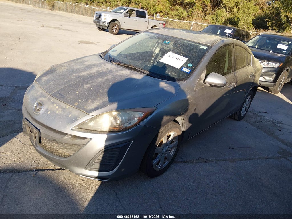 2010 Mazda MAZDA3 I Touring photo 2