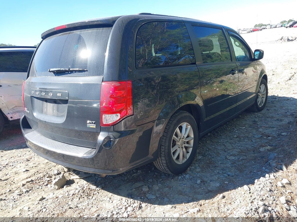 2015 Dodge Grand Caravan SXT photo 4