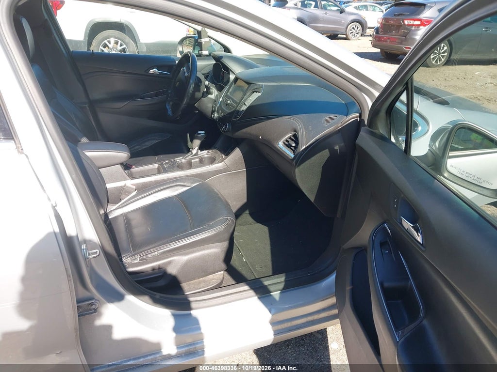 2016 Chevrolet Cruze Premier Auto photo 5