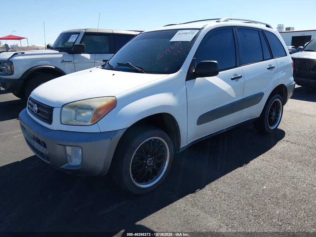 2002 Toyota RAV4 photo 2