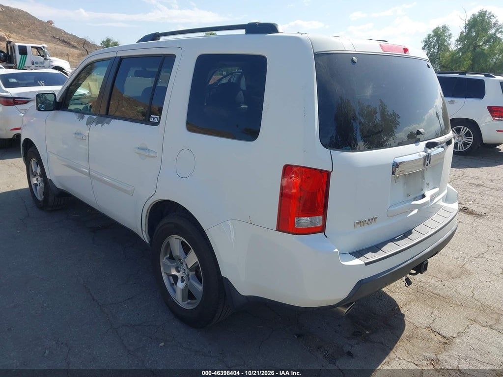2011 Honda Pilot EX-L photo 3