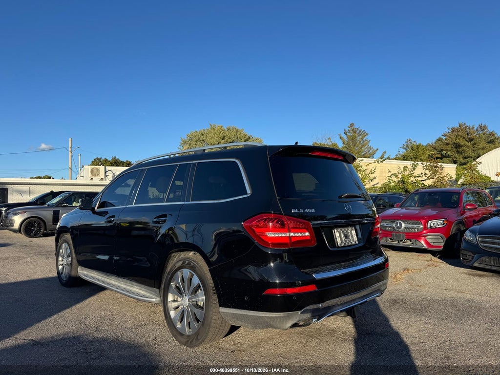 2017 Mercedes-Benz GLS 450 4MATIC photo 3